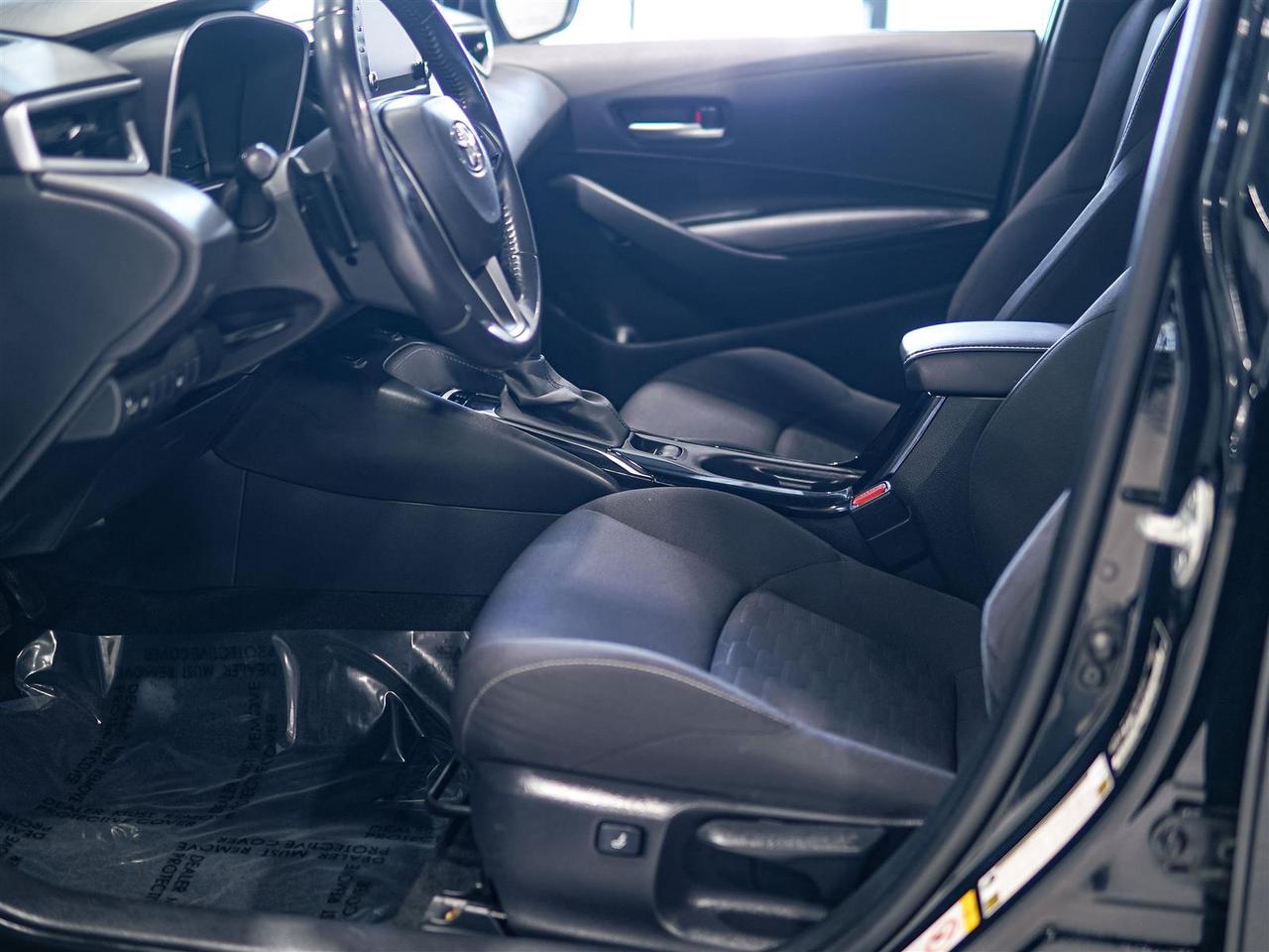 2019 Toyota Corolla HB SE | NO ACCIDENTS | ALLOYS | TOYOTA SERV REC Photo