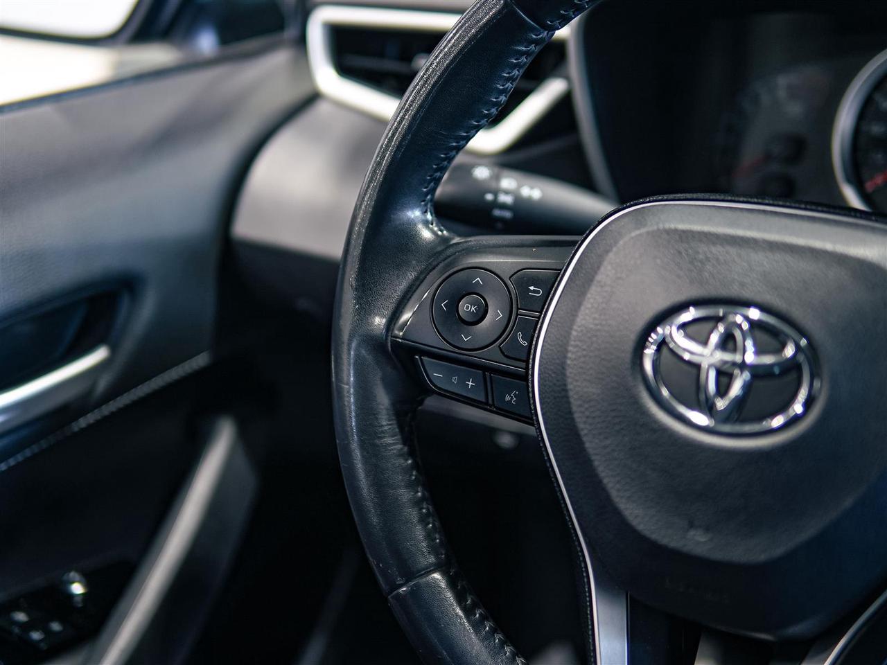 2019 Toyota Corolla HB SE | NO ACCIDENTS | ALLOYS | TOYOTA SERV REC Photo