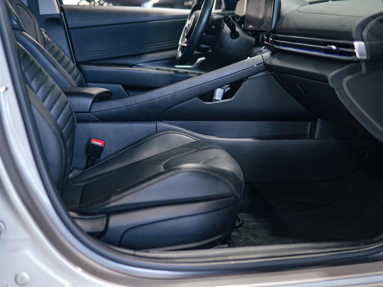 2023 Hyundai Elantra LUXURY | NO ACCIDENTS | 12 SERV RECORDS Photo