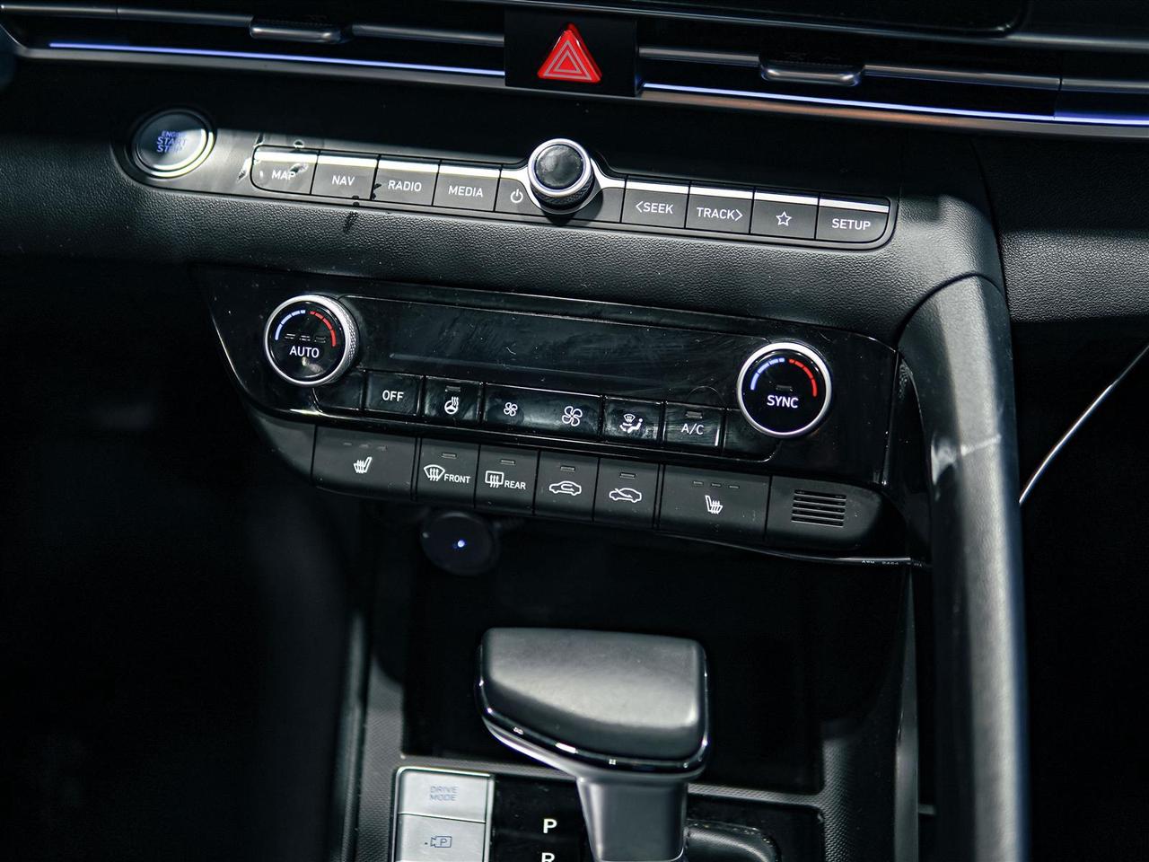 2023 Hyundai Elantra LUXURY | NO ACCIDENTS | 12 SERV RECORDS Photo