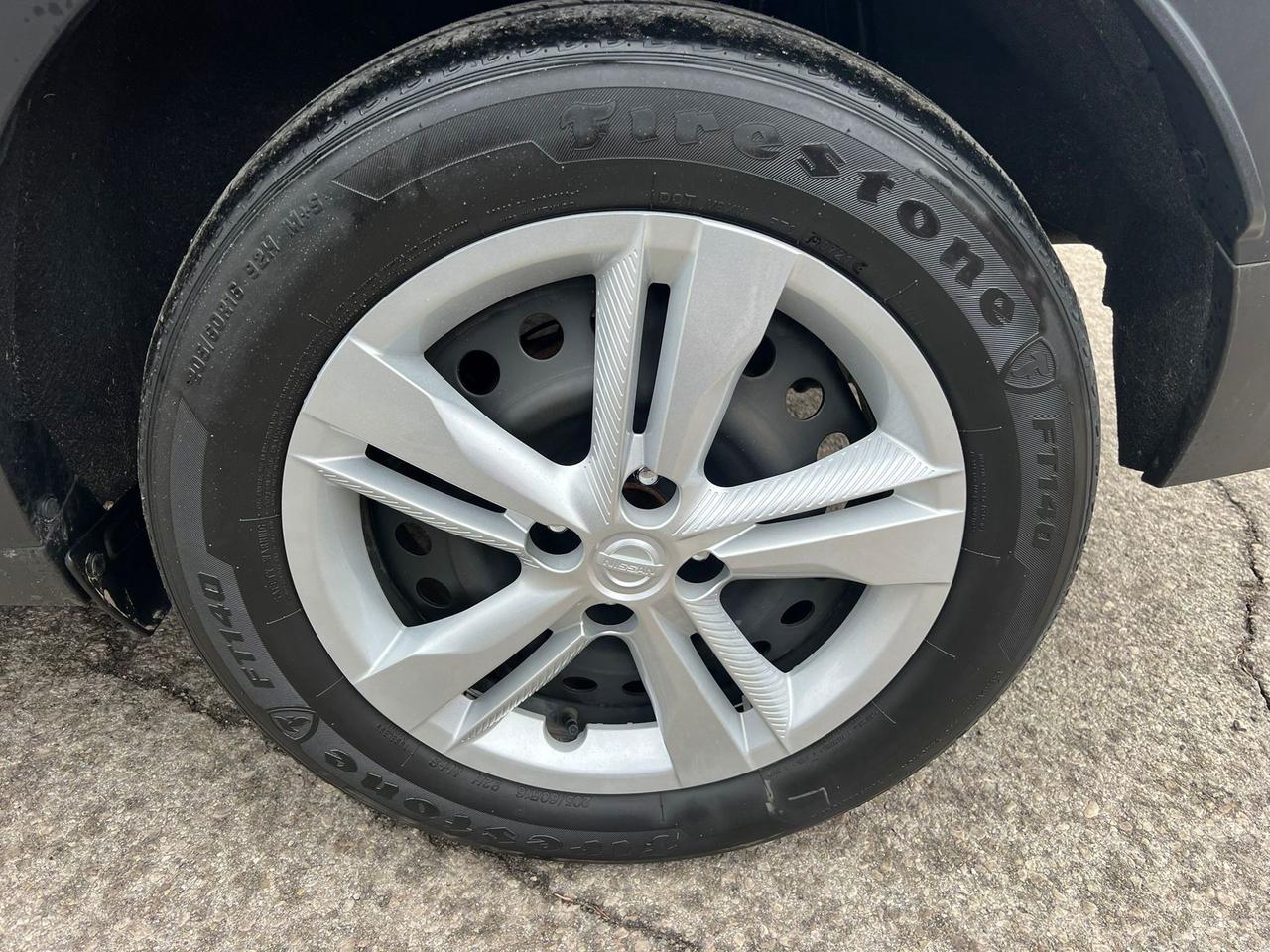 2021 Nissan Kicks S Photo