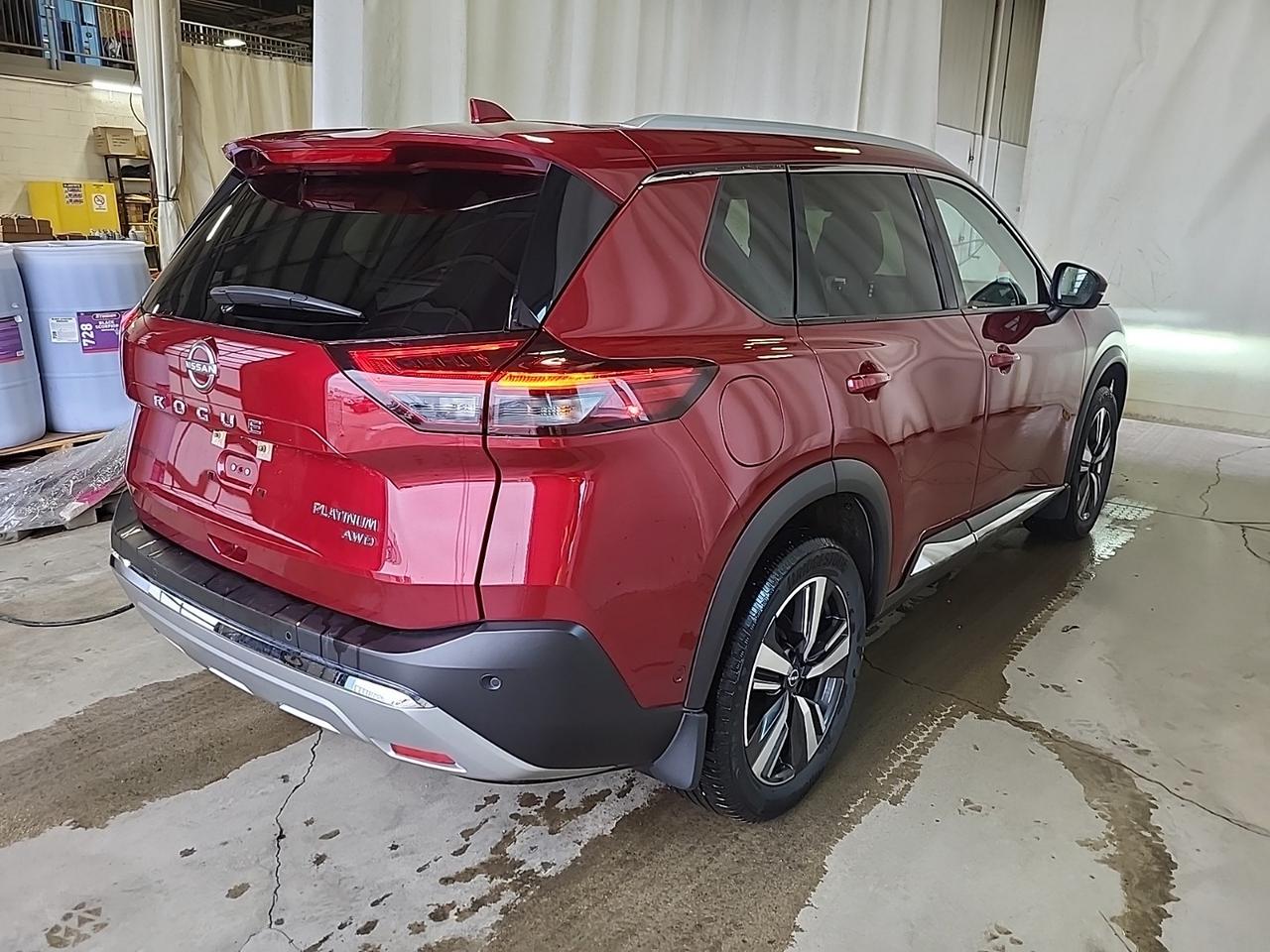 2023 Nissan Rogue Platinum Photo