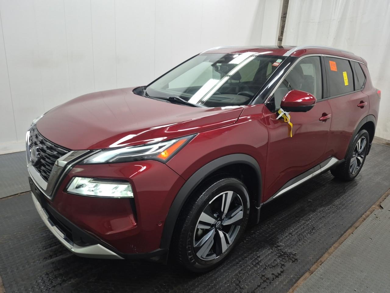 2023 Nissan Rogue Platinum Photo0