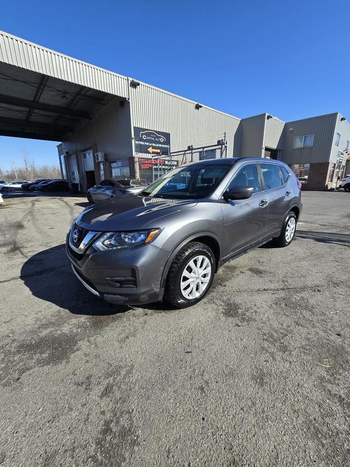 Used 2017 Nissan Rogue S for sale in Beauharnois, QC