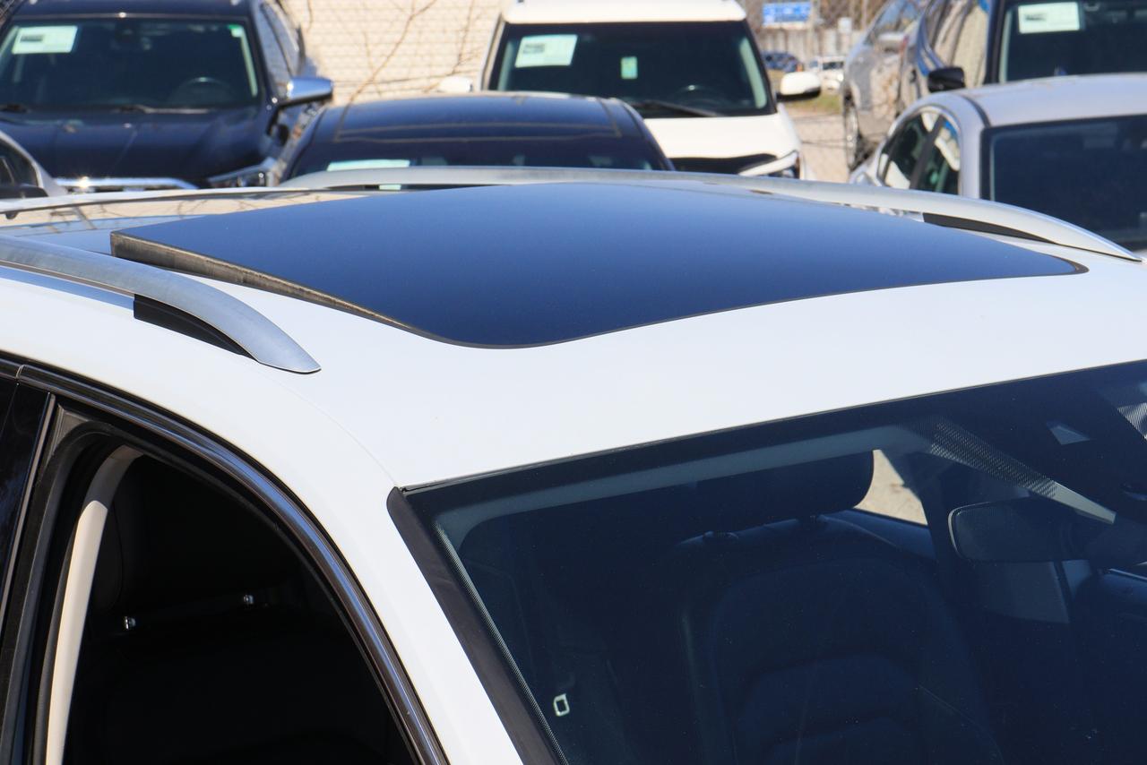 2018 Volkswagen Tiguan Highline | 4Motion | Leather | Pano Roof | Nav Cam Photo52