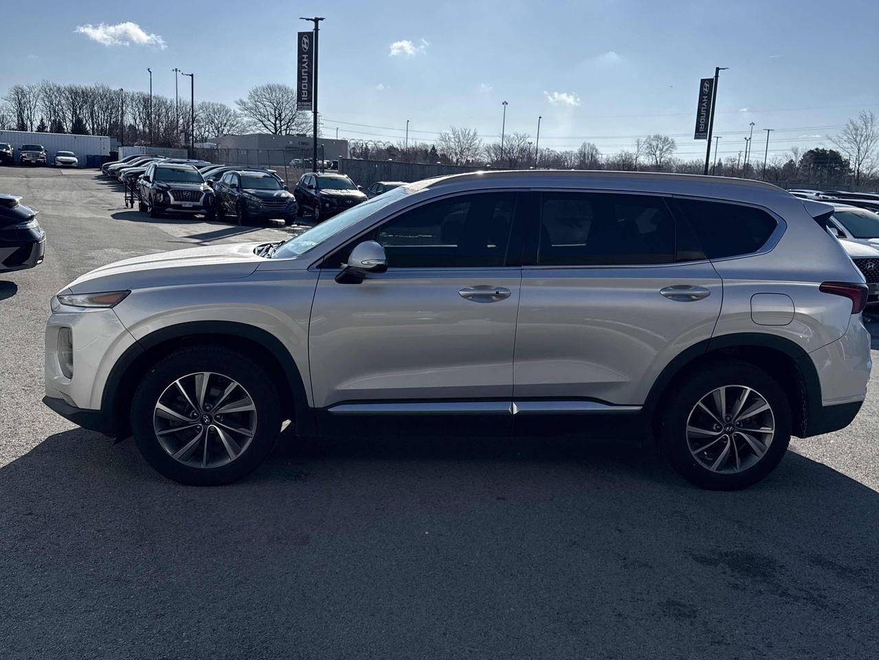2019 Hyundai Santa Fe Preferred | AWD | CarPlay | Cam | Alloys | Tinted Photo19