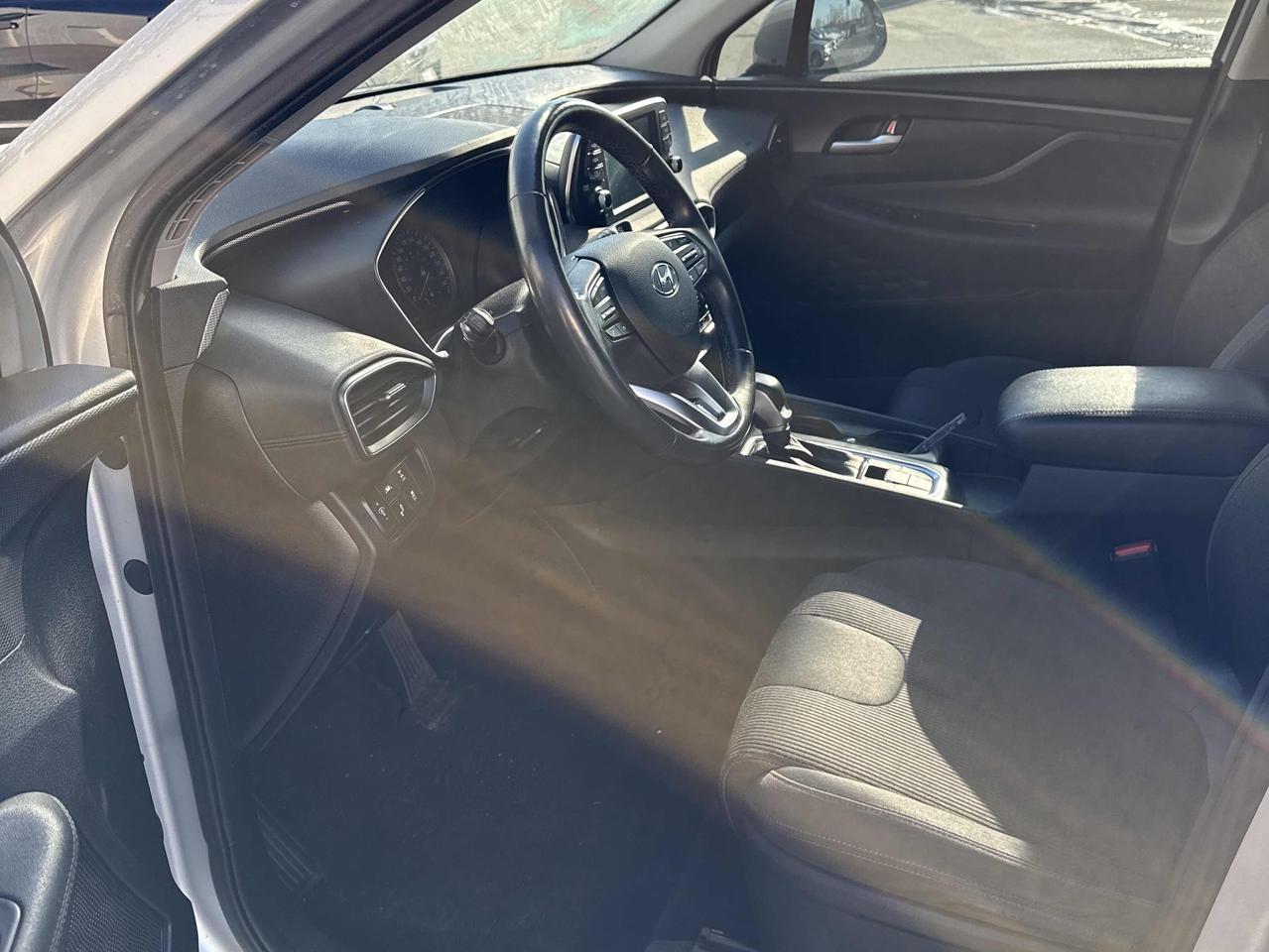 2019 Hyundai Santa Fe Preferred | AWD | CarPlay | Cam | Alloys | Tinted Photo20