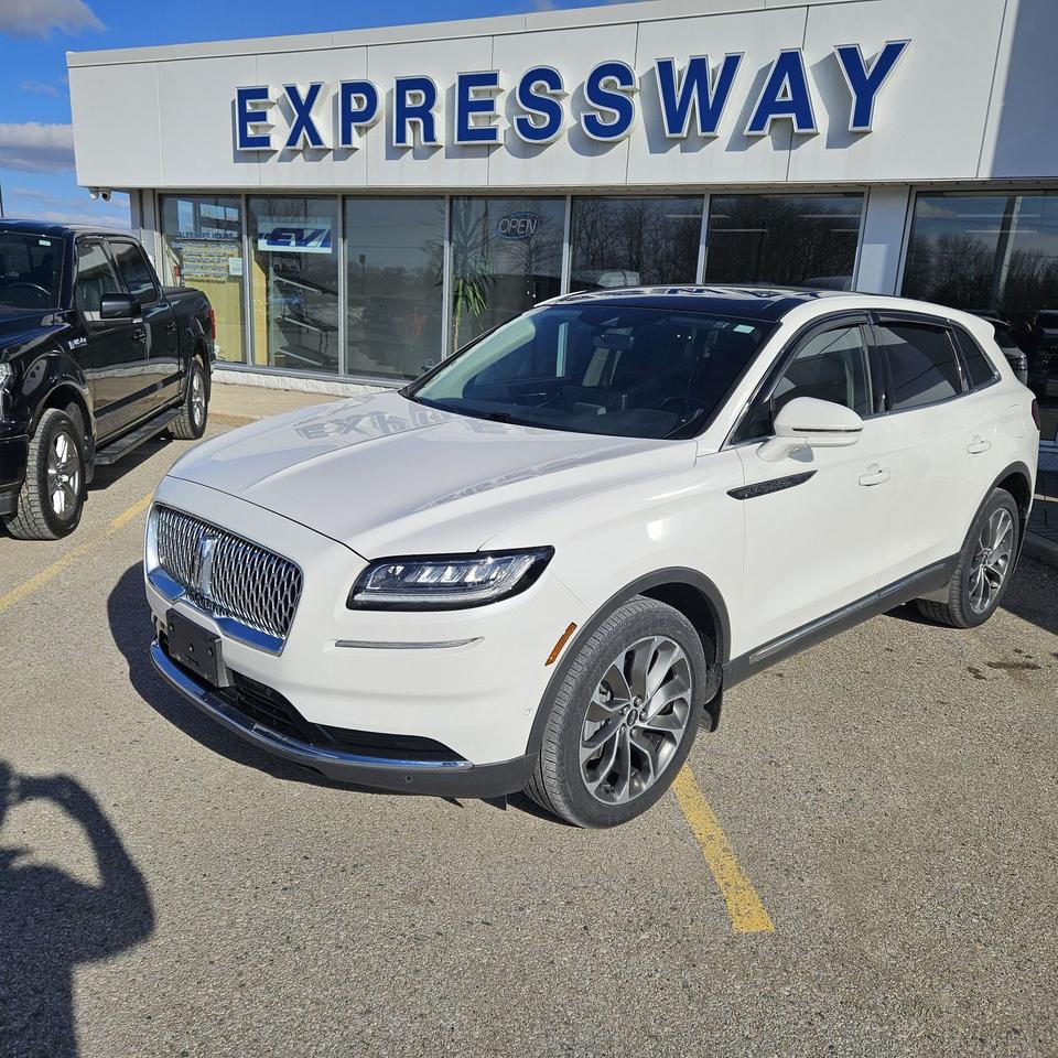 2022 Lincoln Nautilus LOCAL TRADE, 2.7L ENGINE, LEATHER, SUNROOF, NAV! Photo0