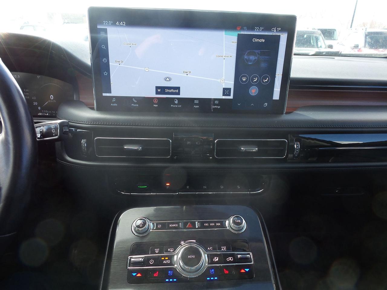 2022 Lincoln Nautilus LOCAL TRADE, 2.7L ENGINE, LEATHER, SUNROOF, NAV! Photo