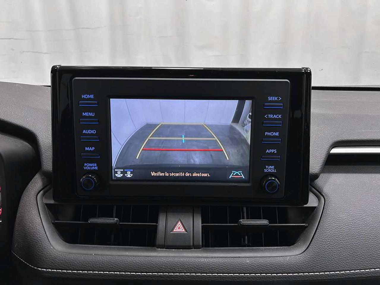 2021 Toyota RAV4 LE | AWD | CarPlay | Reverse Cam | Tinted Glass ++ Photo17