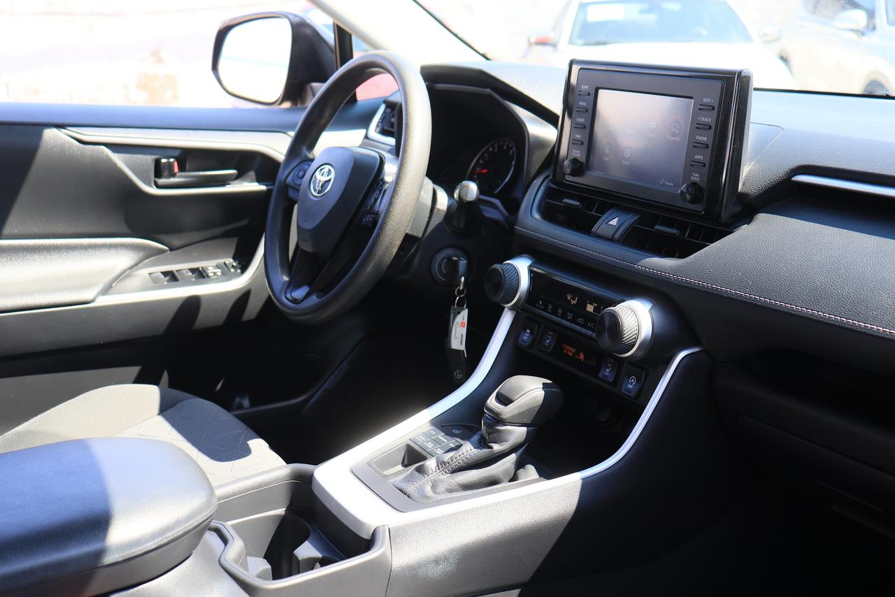 2021 Toyota RAV4 LE | AWD | CarPlay | Reverse Cam | Tinted Glass ++ Photo33