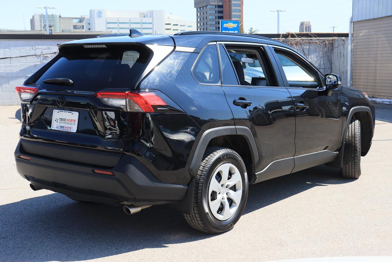 2021 Toyota RAV4 LE | AWD | CarPlay | Reverse Cam | Tinted Glass ++ Photo46