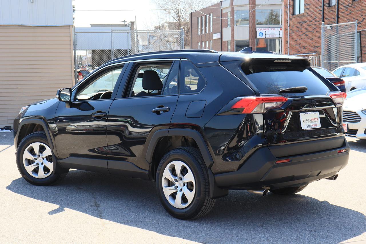 2021 Toyota RAV4 LE | AWD | CarPlay | Reverse Cam | Tinted Glass ++ Photo44