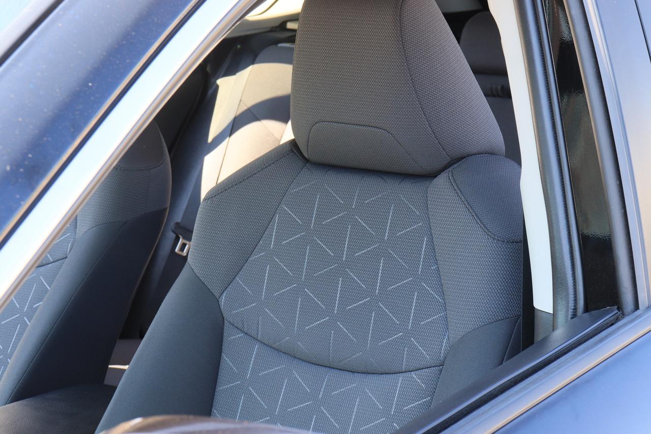 2021 Toyota RAV4 LE | AWD | CarPlay | Reverse Cam | Tinted Glass ++ Photo54