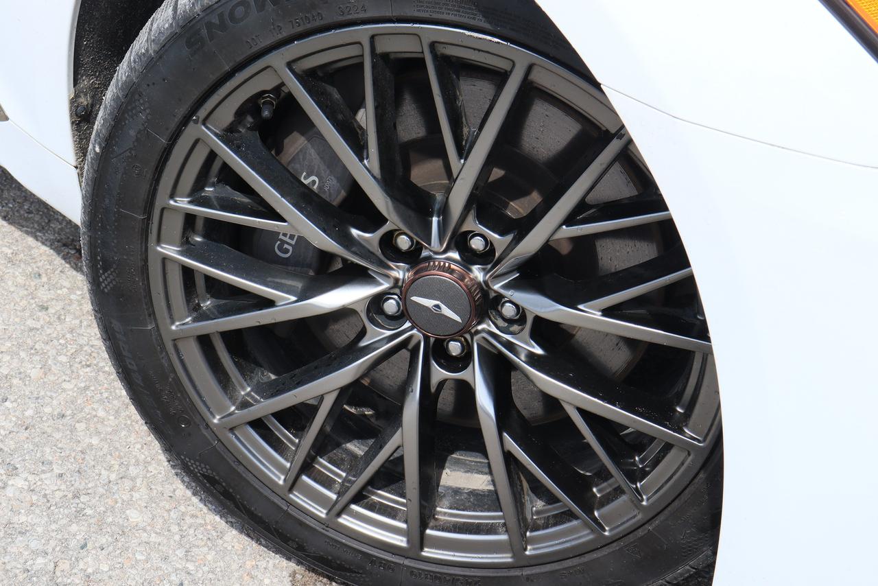 2020 Genesis G80 3.3T Sport | AWD | Leather | Roof | Nav | 360° Cam Photo12