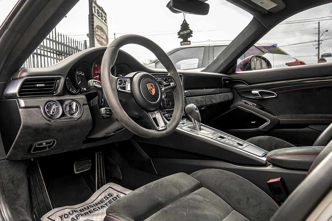 2019 Porsche 911 CARRERA GTS Coupe |CARBON FIBER|SUNROOF|NAVI|CAM Photo