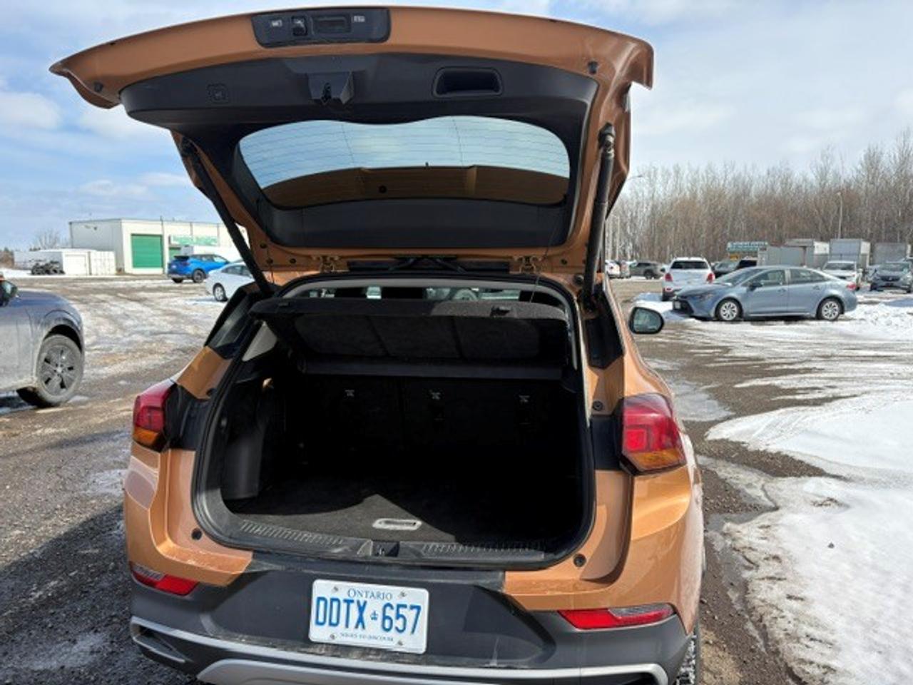 2025 Buick Encore GX Preferred Photo4
