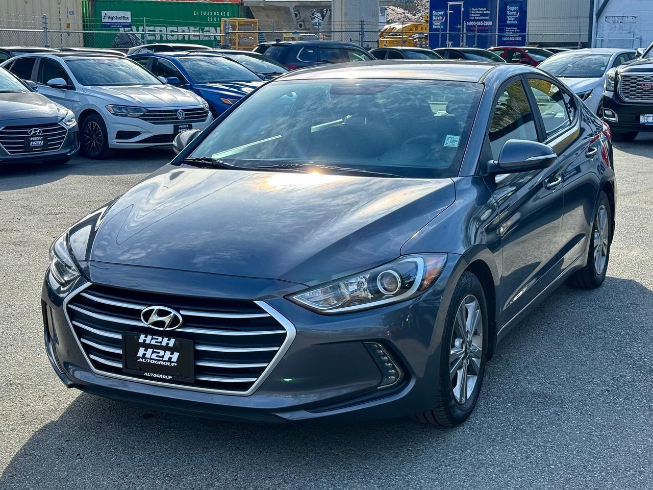 2018 Hyundai Elantra FINANCING AVAILABLE Photo1