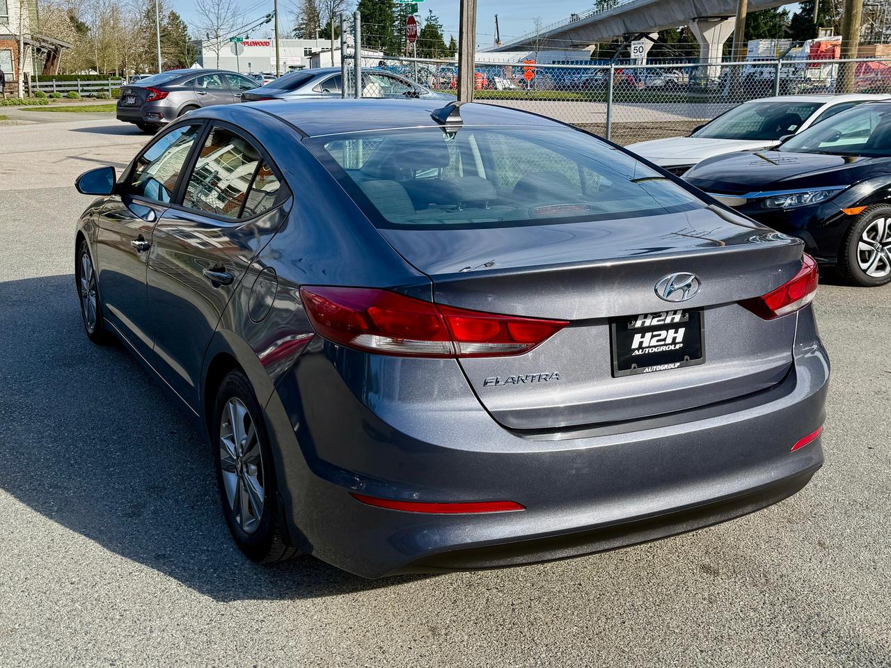 2018 Hyundai Elantra FINANCING AVAILABLE Photo7