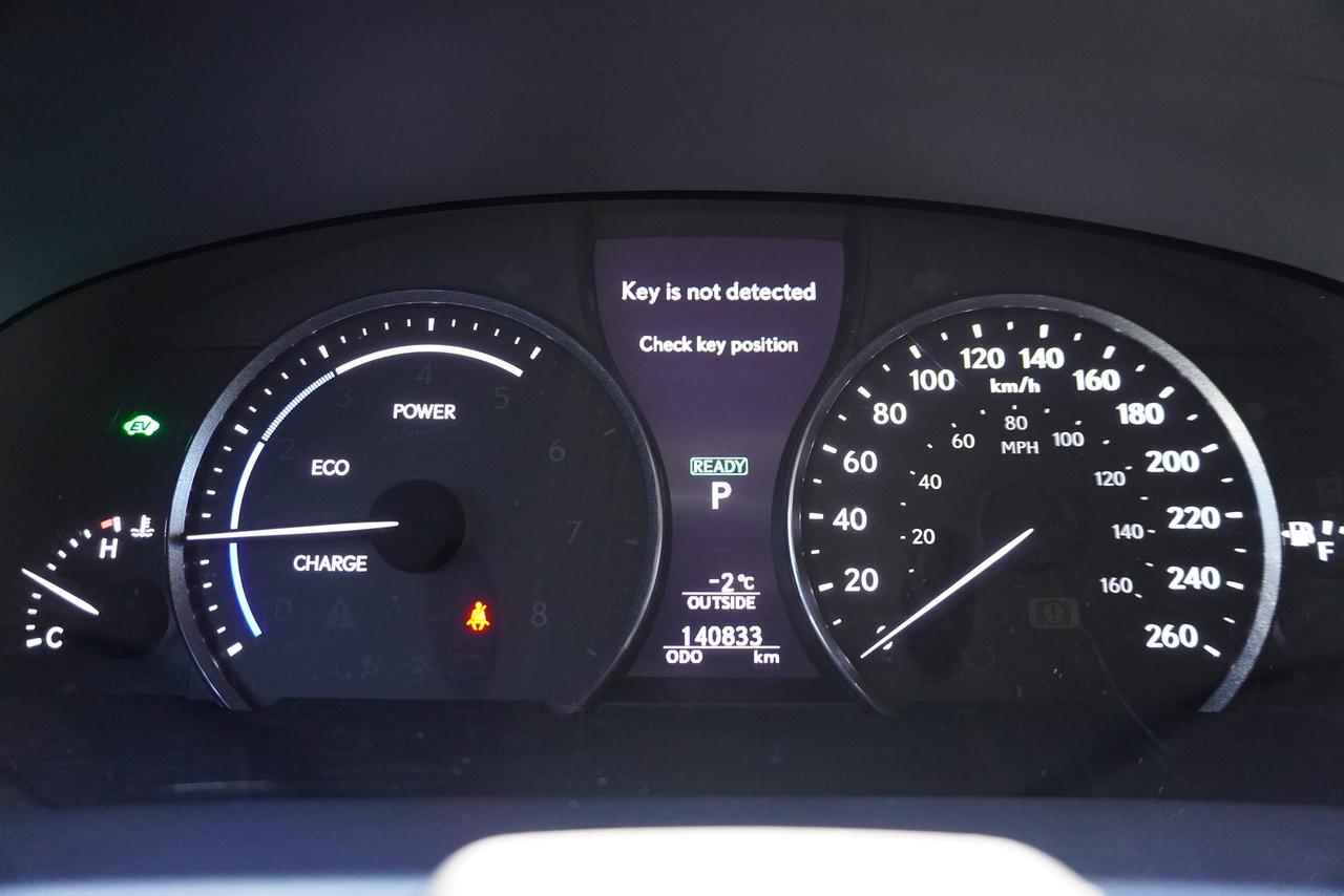 2016 Lexus LS 600H FRESH TRADE/ NO ACCIDENTS/ LWB/ HYBRID/ EXECUTIVE Photo