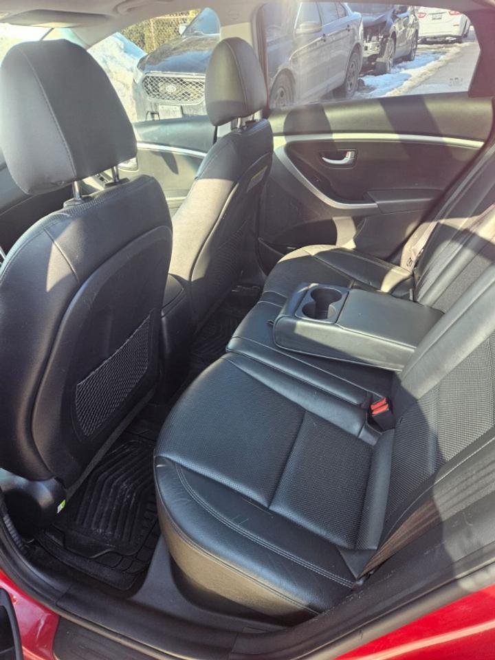 2016 Hyundai Elantra GT GT Photo