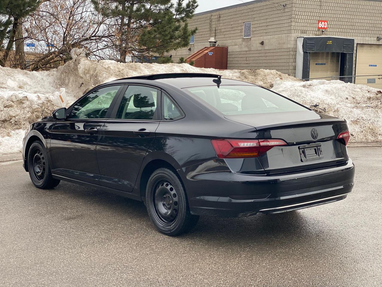 2019 Volkswagen Jetta Highline | LEATHER | SUNROOF | NO ACCIDENT | MANUA Photo