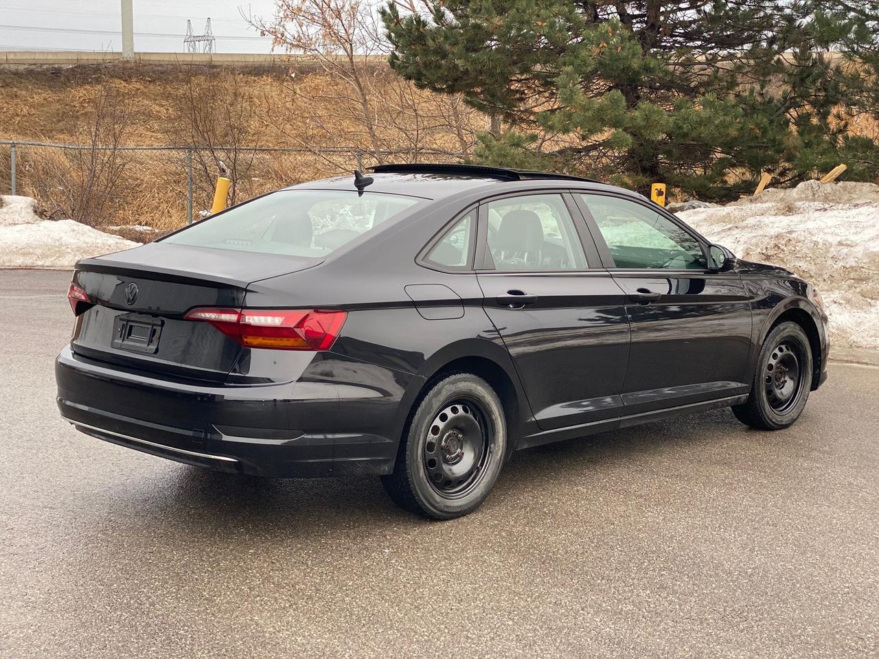 2019 Volkswagen Jetta Highline | LEATHER | SUNROOF | NO ACCIDENT | MANUA Photo
