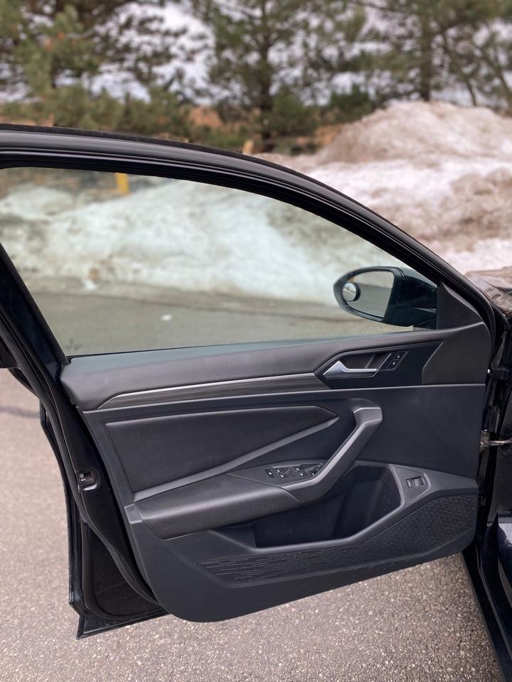 2019 Volkswagen Jetta Highline | LEATHER | SUNROOF | NO ACCIDENT | MANUA Photo