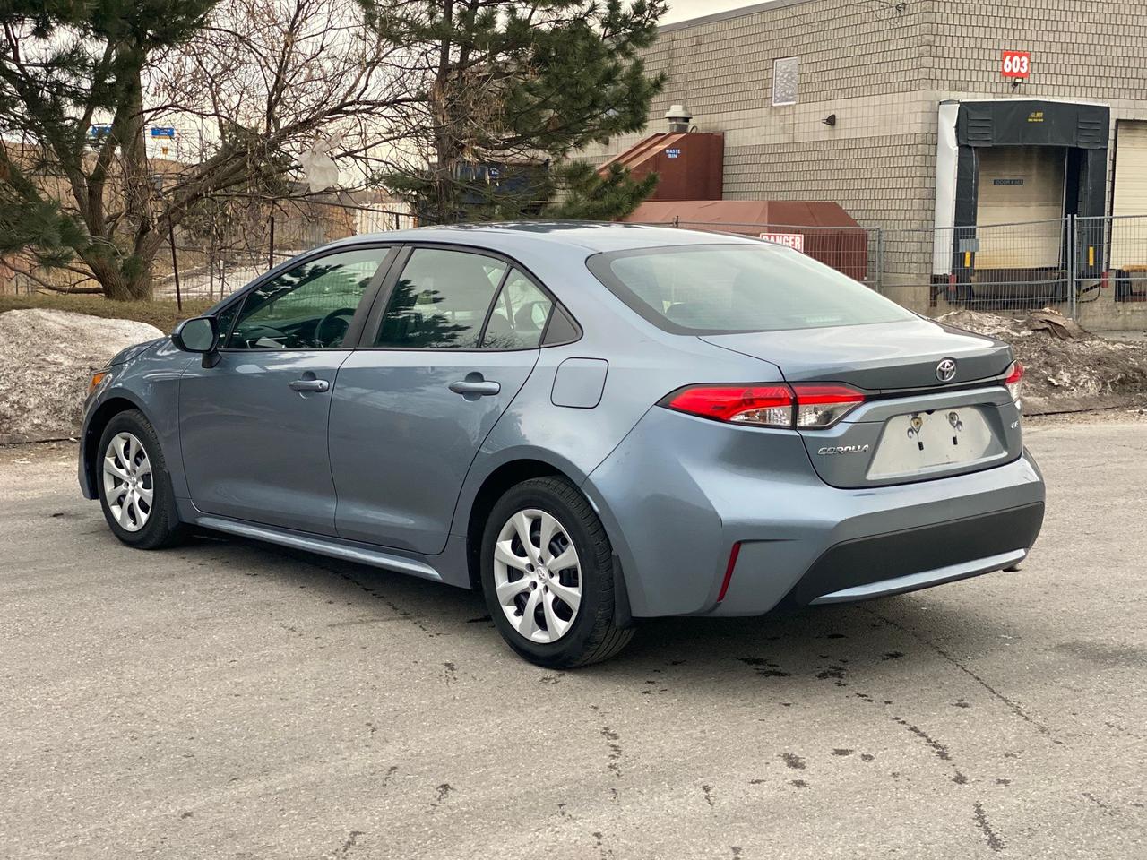 2021 Toyota Corolla LE | NO ACCIDENT | BLIND SPOTS Photo3