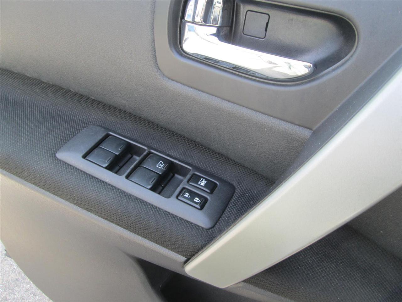 2013 Nissan Rogue Sv FWD Photo
