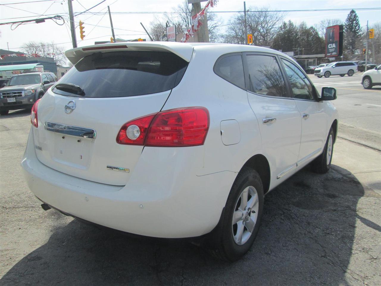 2013 Nissan Rogue Sv FWD Photo
