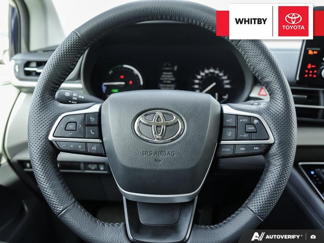 2024 Toyota Sienna XLE 2.5L Photo