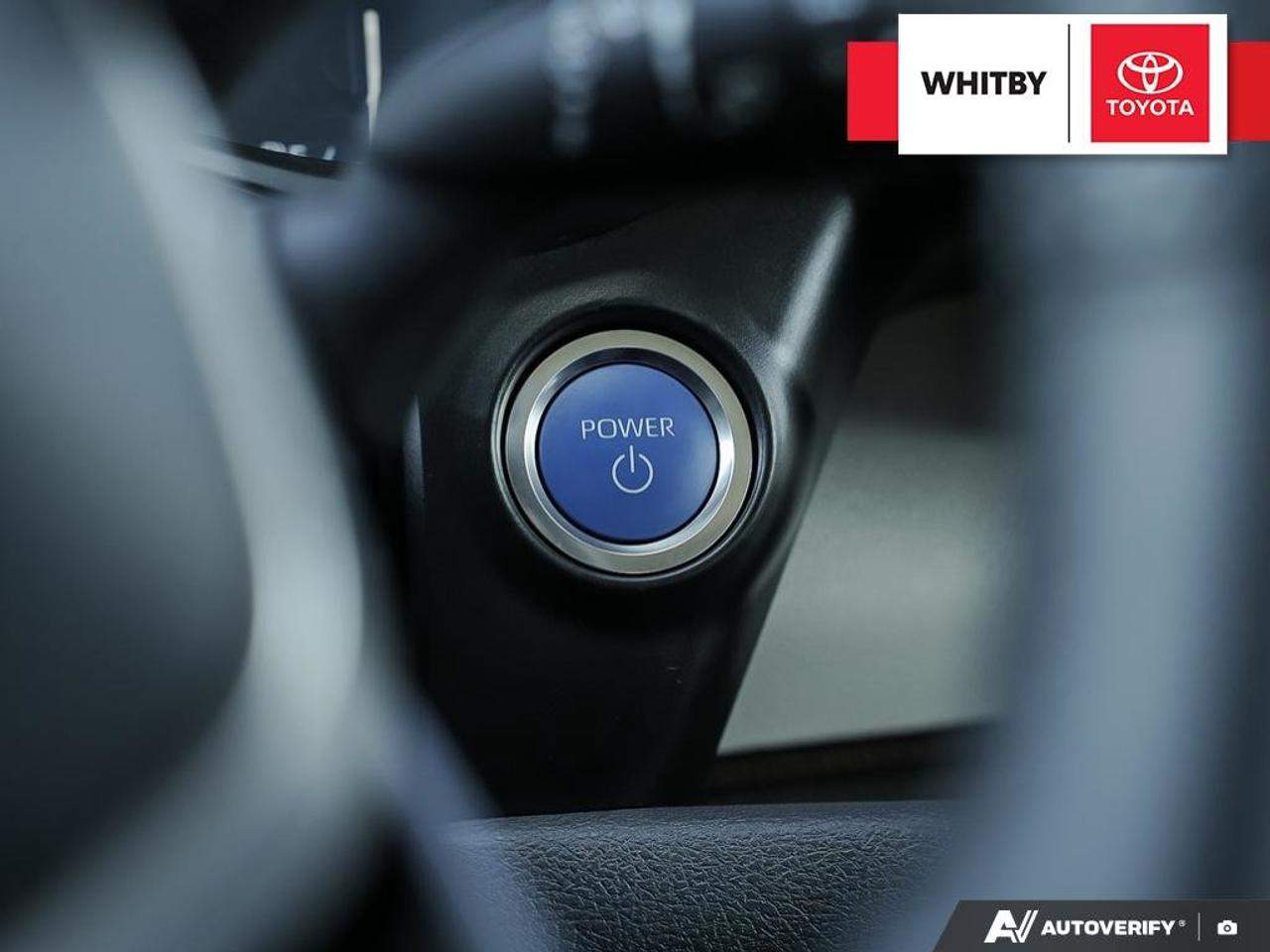 2024 Toyota Sienna XLE 2.5L Photo