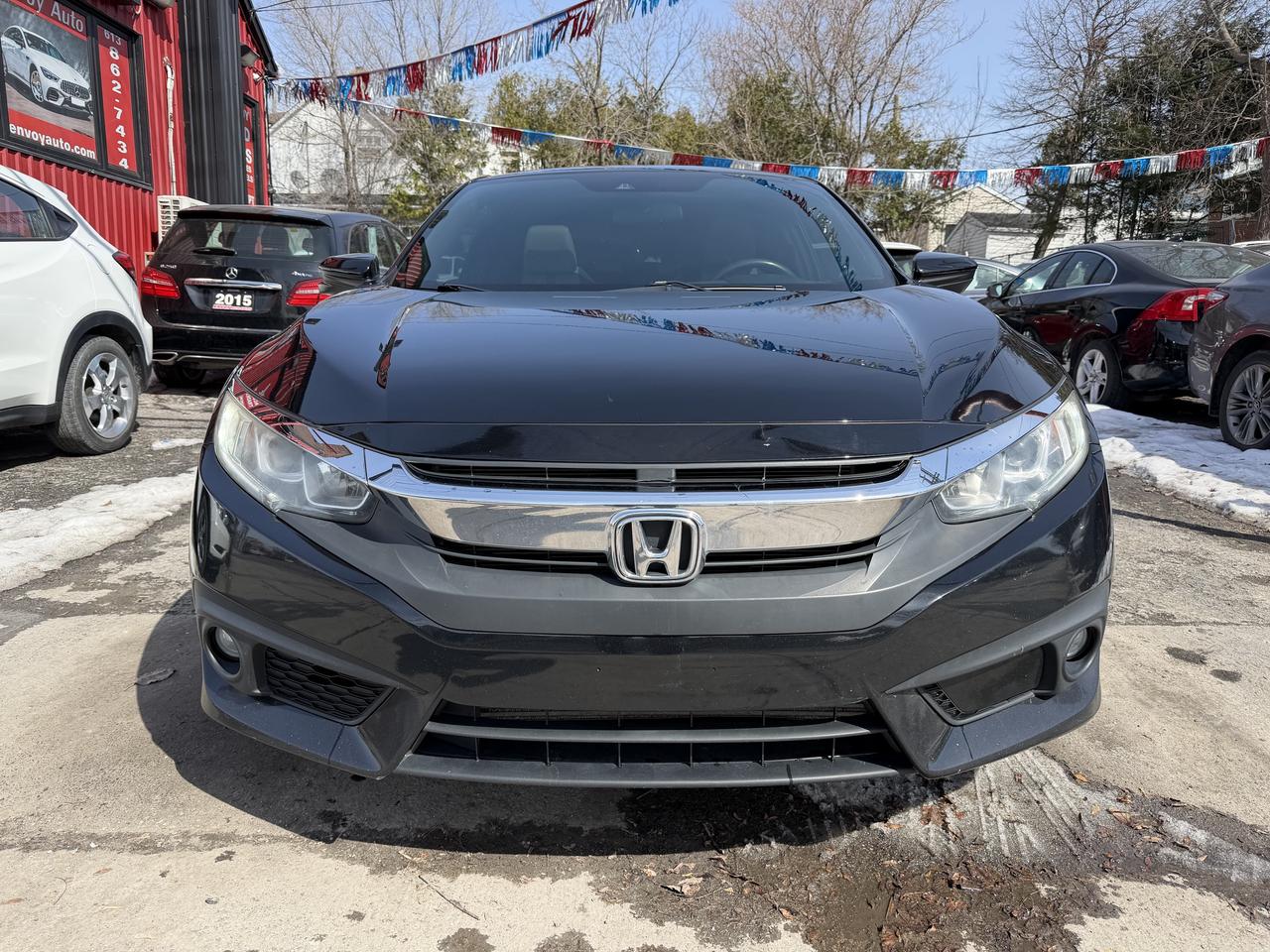 2017 Honda Civic EX Coupe Photo