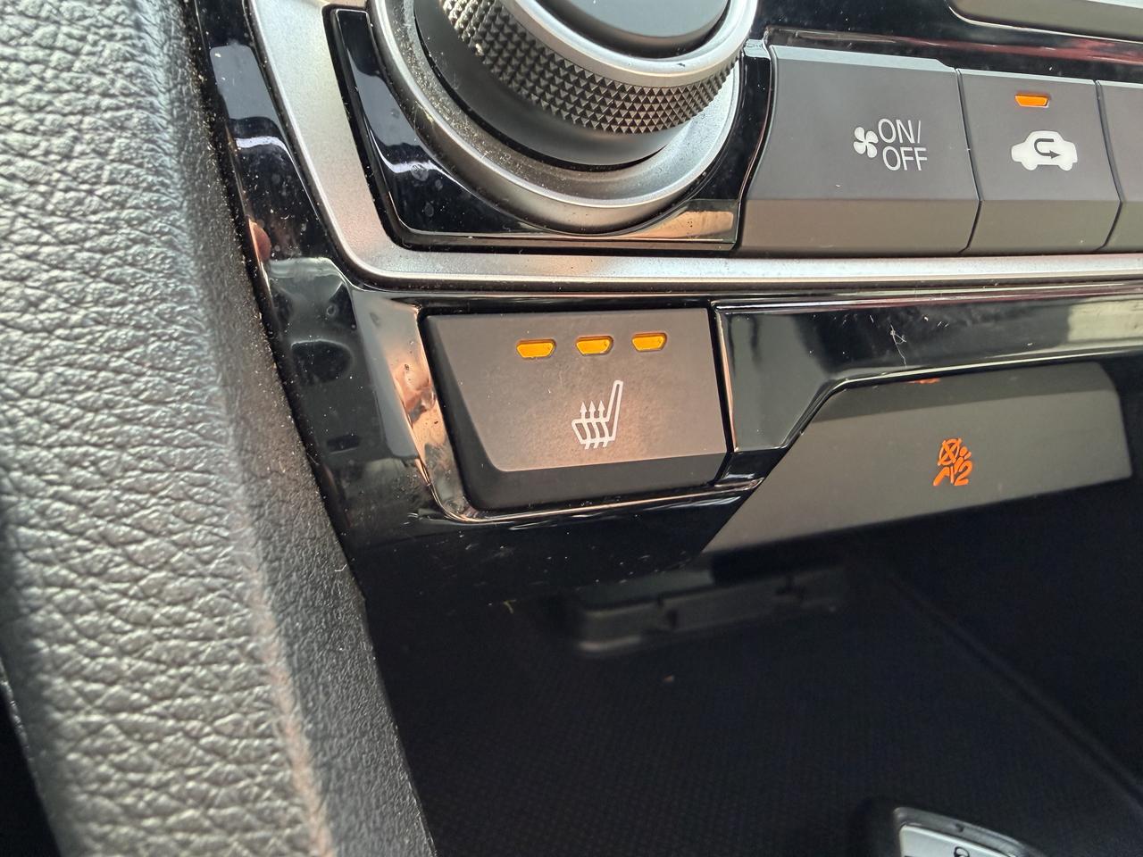 2017 Honda Civic EX Coupe Photo