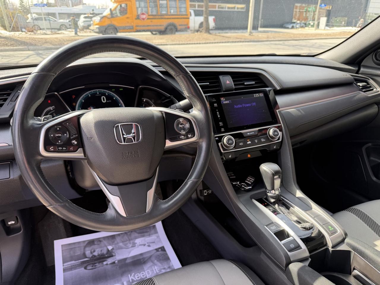 2017 Honda Civic EX Coupe Photo