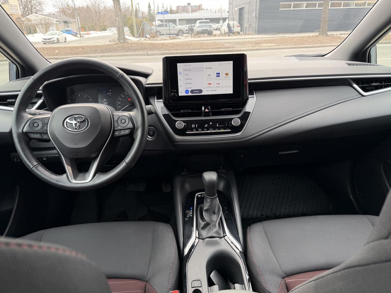 2024 Toyota Corolla SE Photo