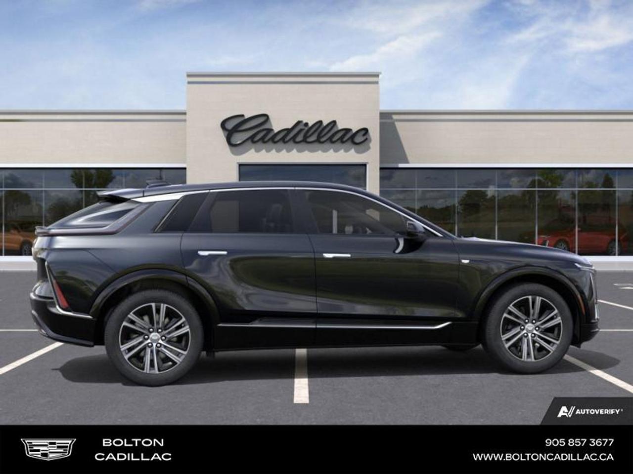 2026 Cadillac LYRIQ Luxury Photo4