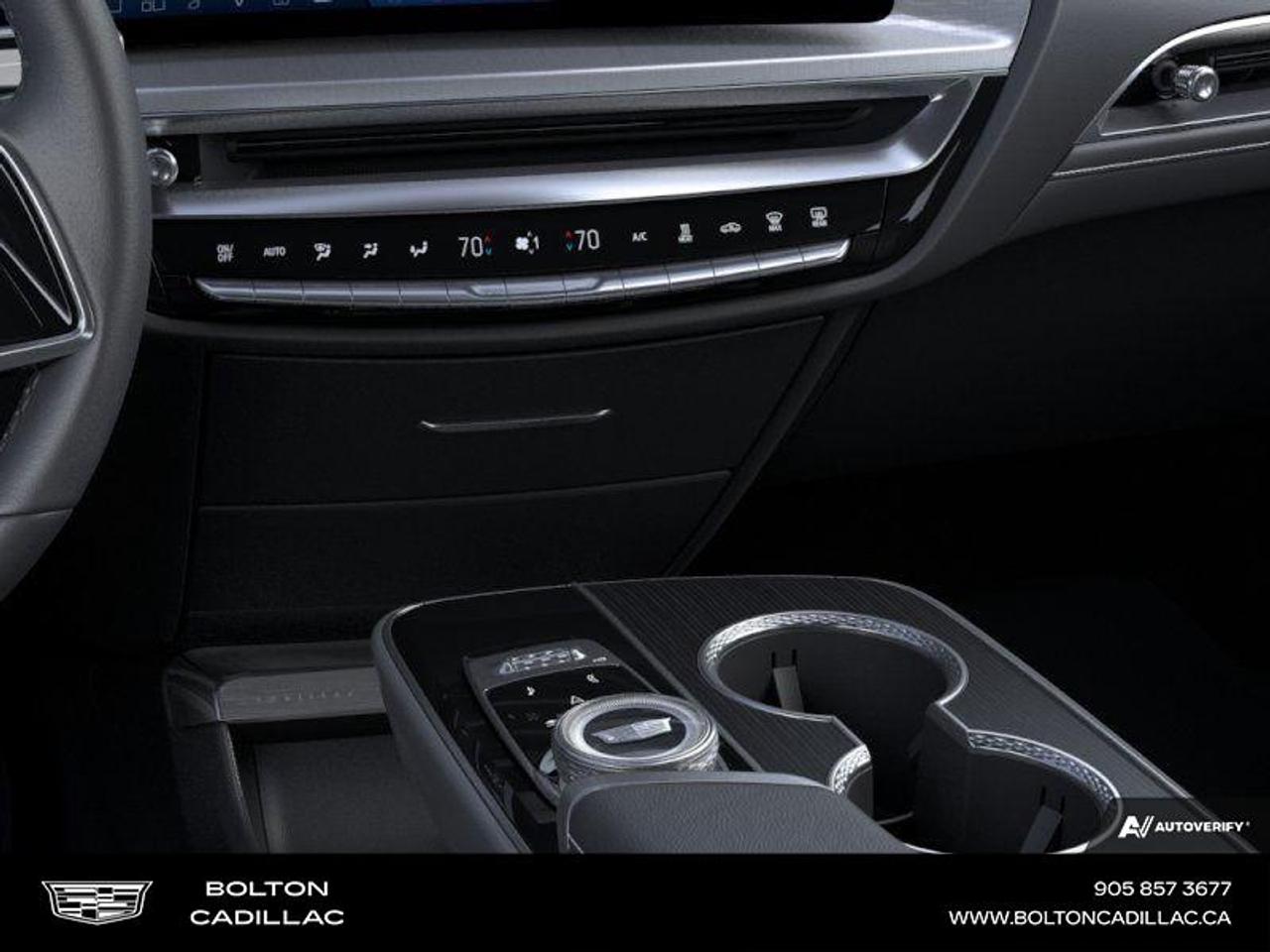 2026 Cadillac LYRIQ Luxury Photo