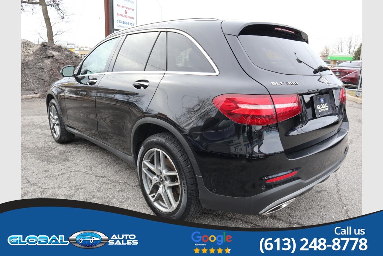 2018 Mercedes-Benz GLC-Class 300 Photo