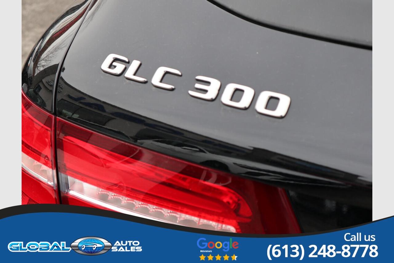 2018 Mercedes-Benz GLC-Class 300 Photo