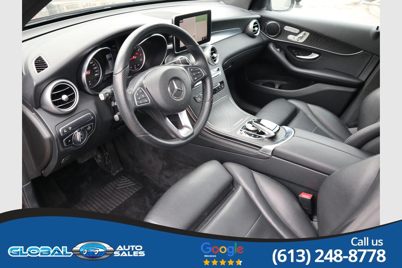 2018 Mercedes-Benz GLC-Class 300 Photo