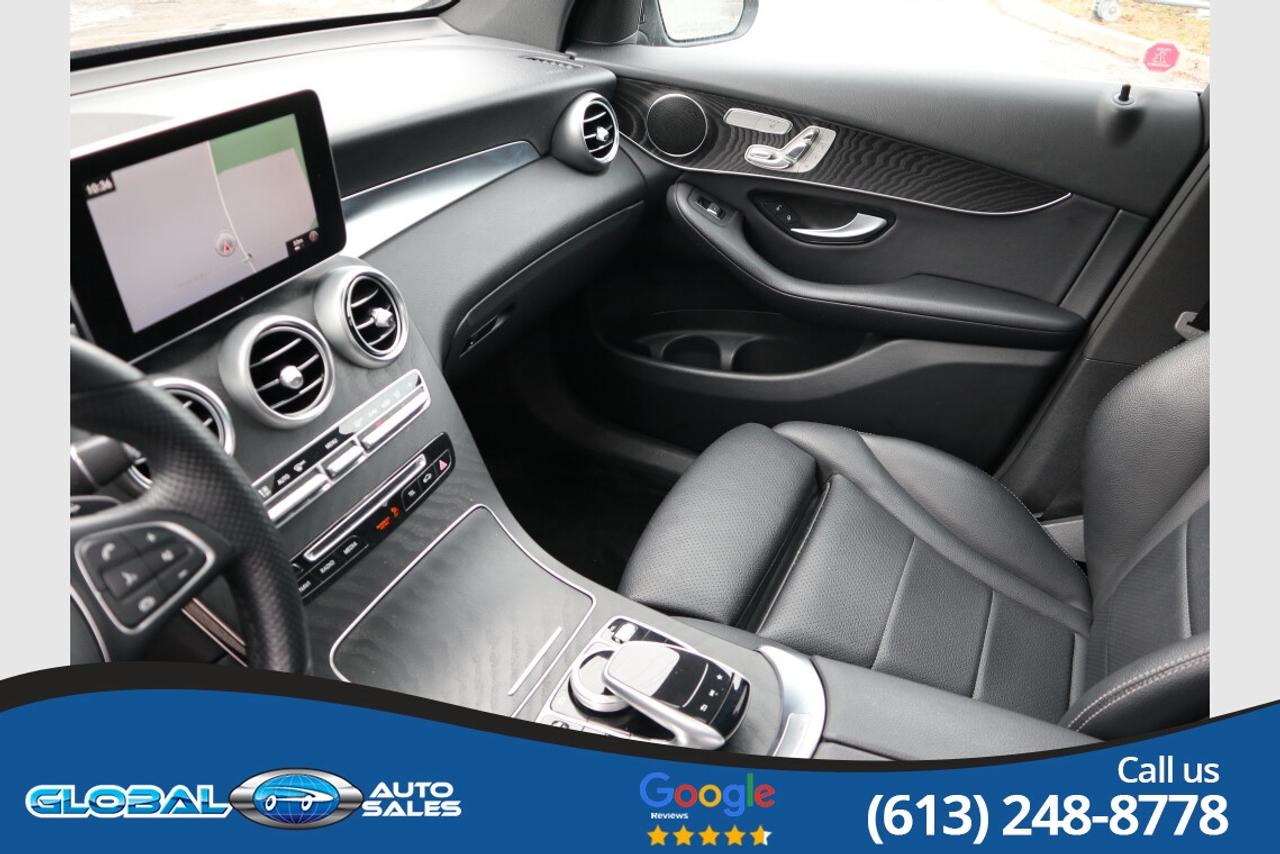 2018 Mercedes-Benz GLC-Class 300 Photo