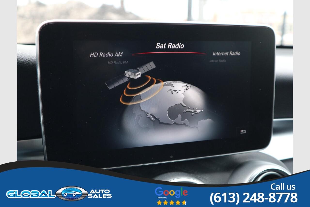 2018 Mercedes-Benz GLC-Class 300 Photo