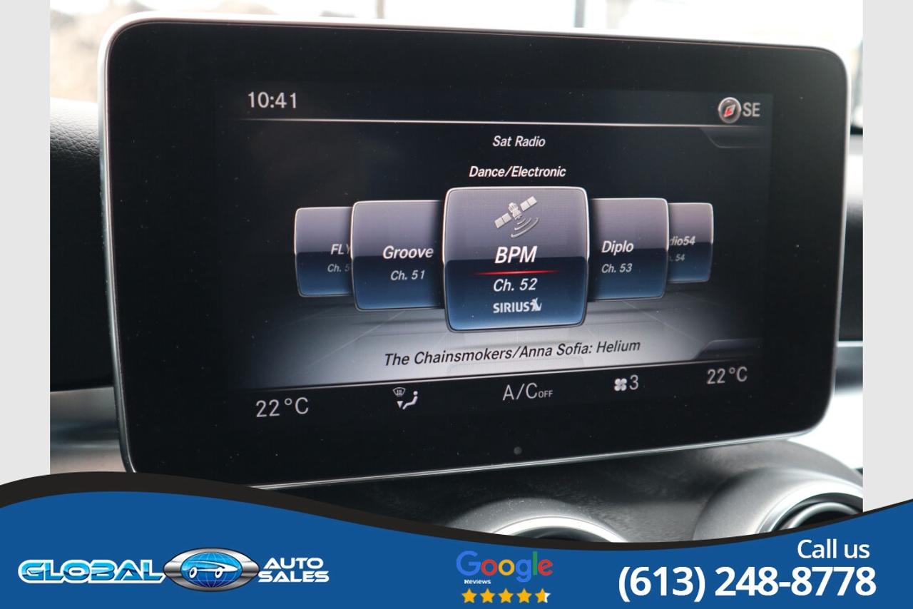 2018 Mercedes-Benz GLC-Class 300 Photo