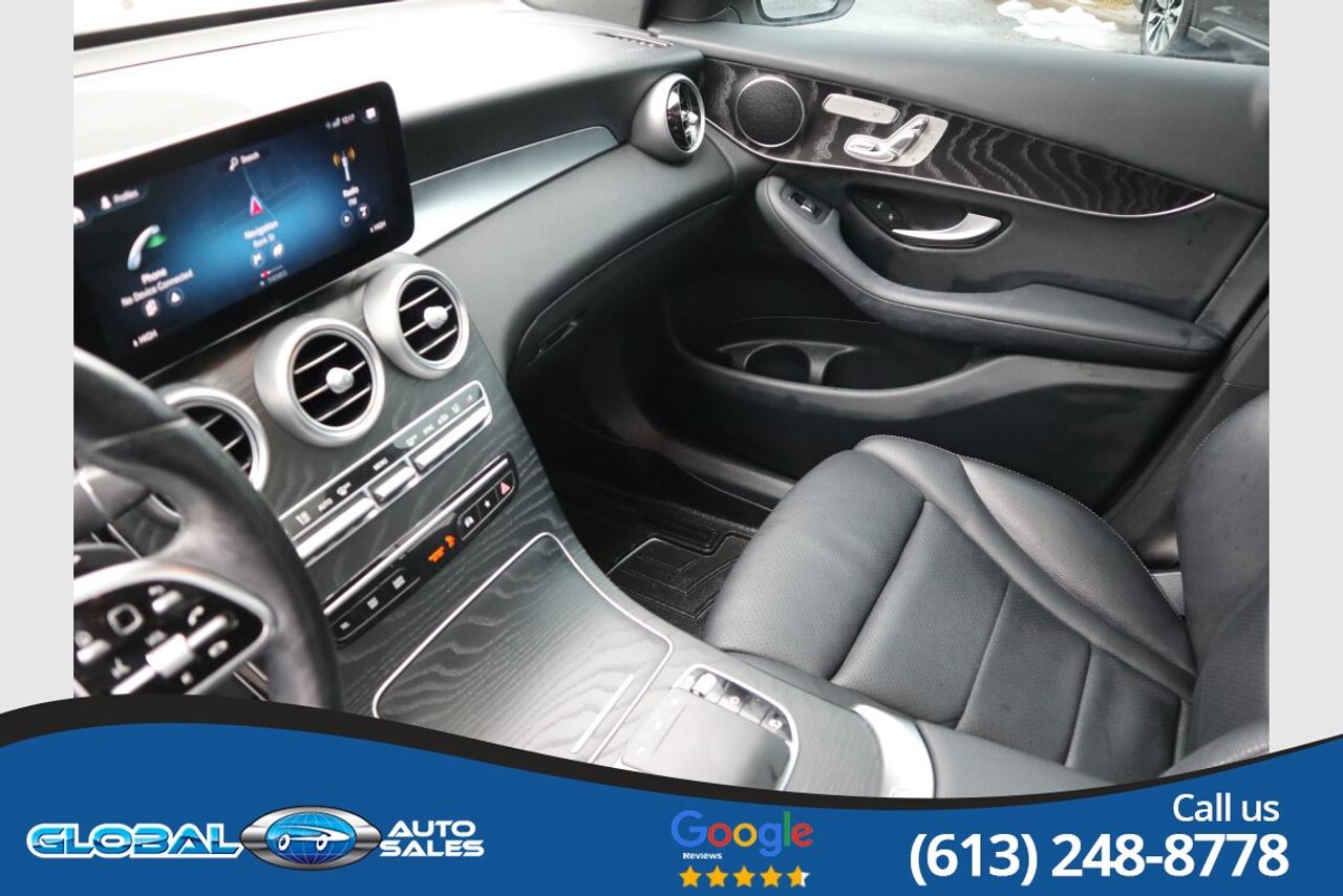 2021 Mercedes-Benz GLC-Class 300 Photo