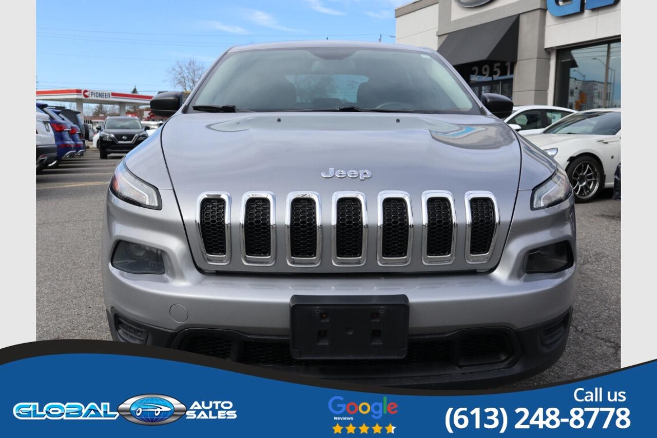 2014 Jeep Cherokee Sport Photo