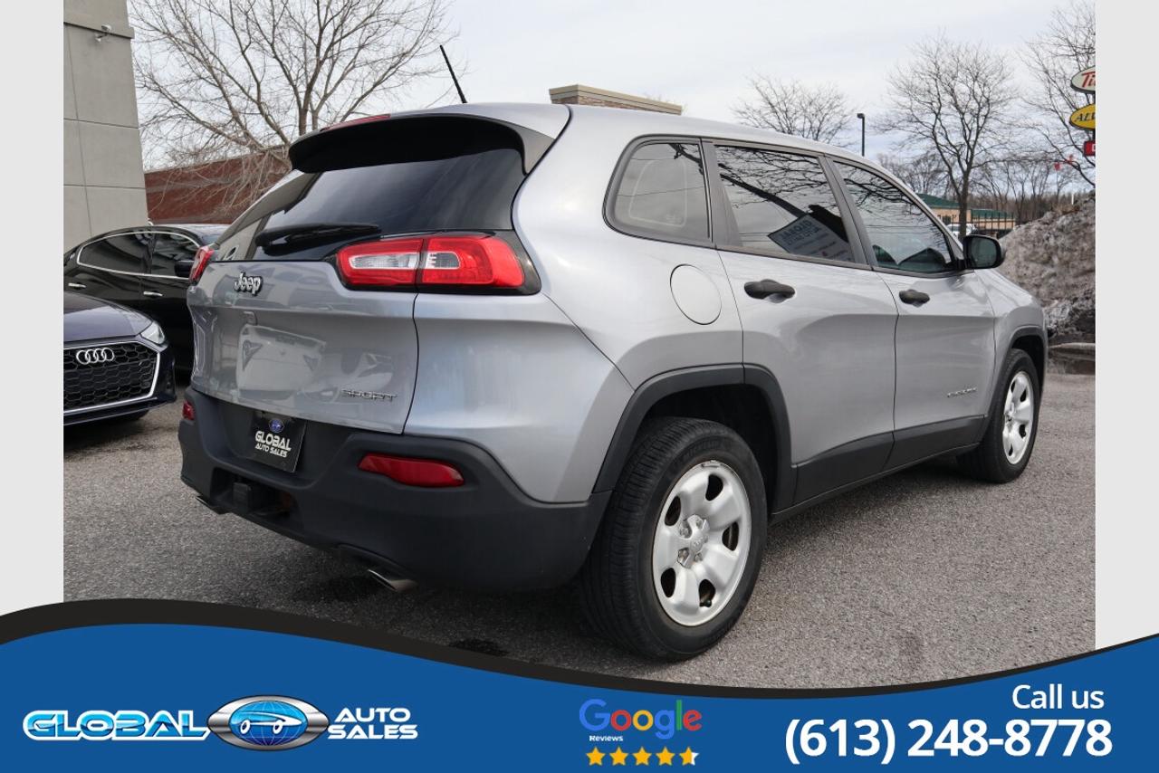 2014 Jeep Cherokee Sport Photo