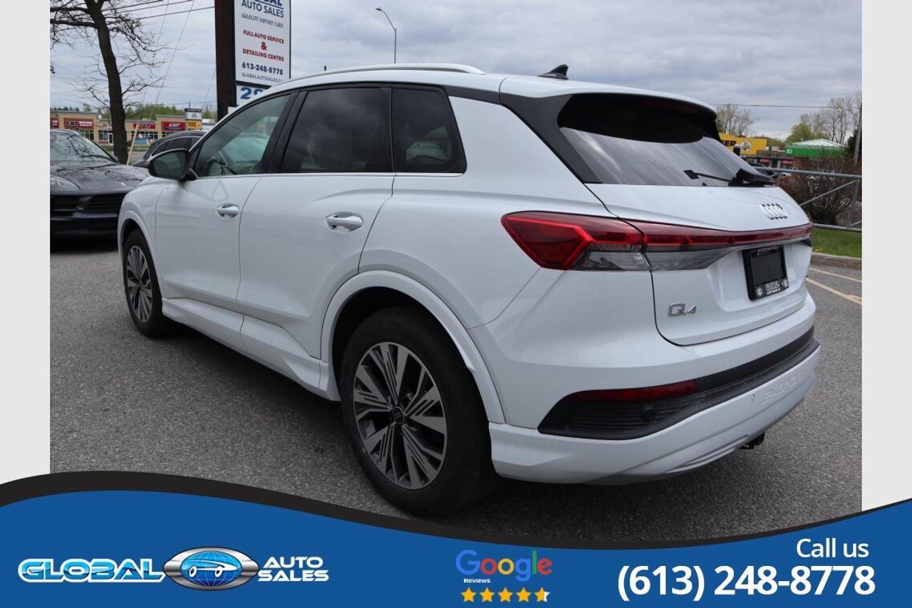2025 Audi Q4 Etron 55 " Very low Km." Photo