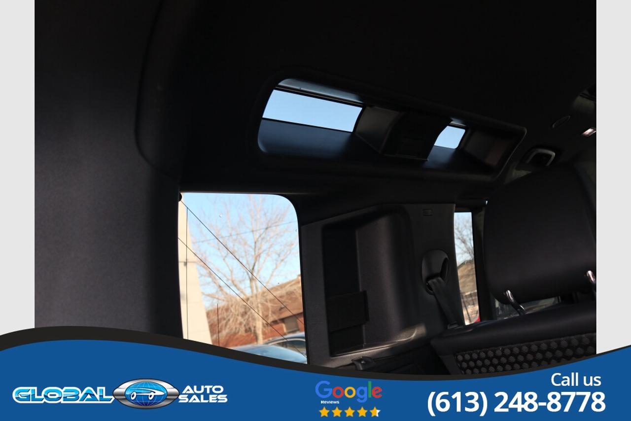 2023 Land Rover Defender 110 Photo